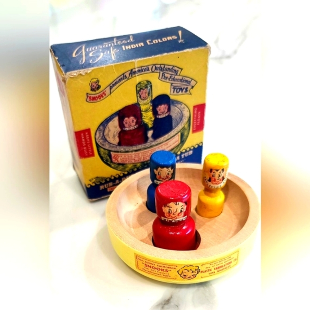 1944 Wooden Kids Bath Toy